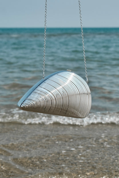EDITION CLUTCH CLAM