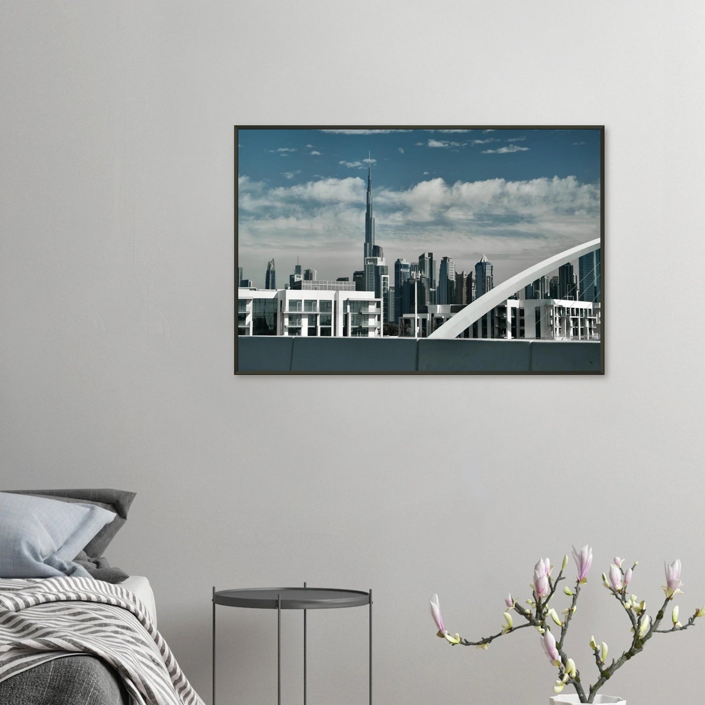 MONOCHROME MAJESTY DUBAI HIGHWAY - SENSES boutique.