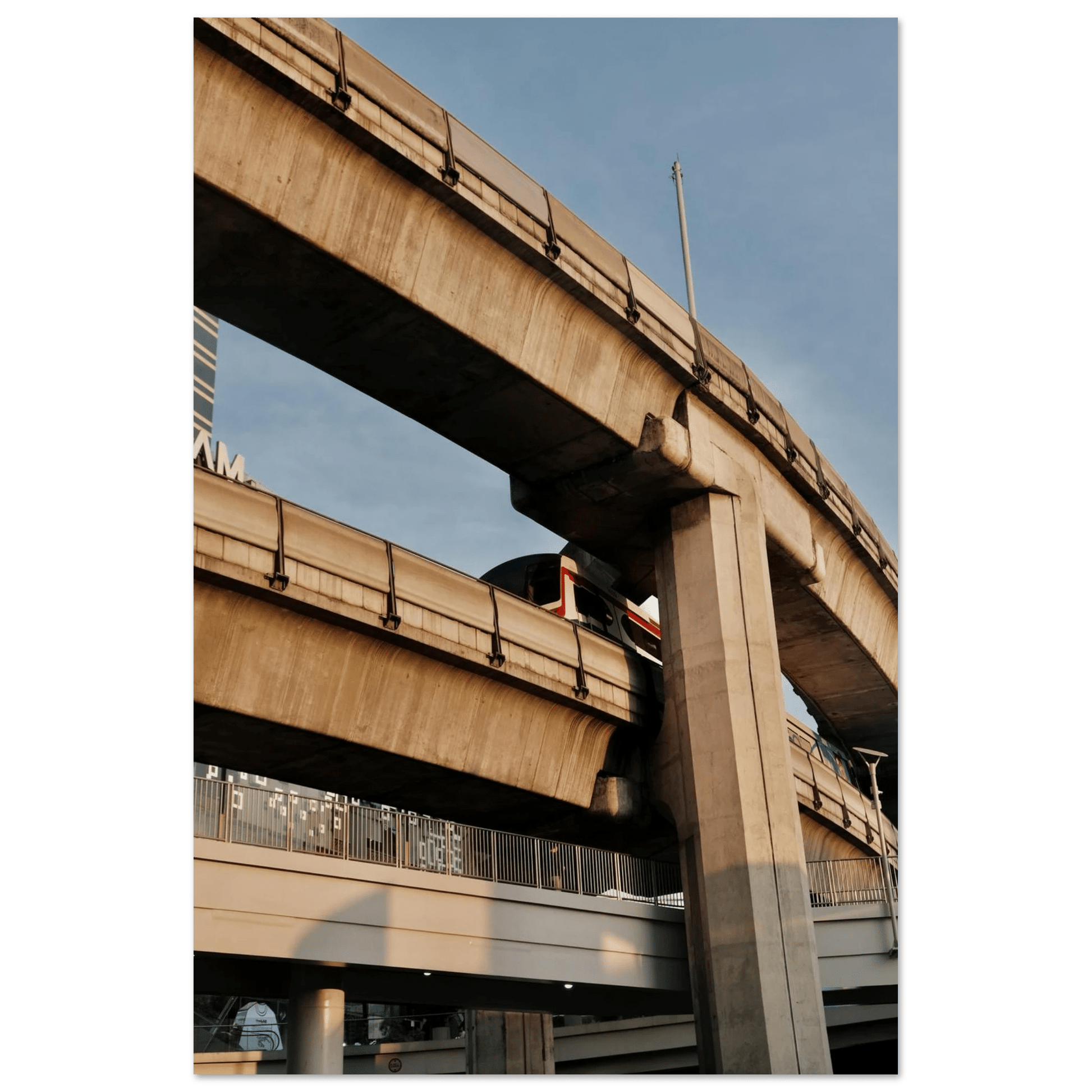 SKYTRAIN BANGKOK - SENSES boutique.